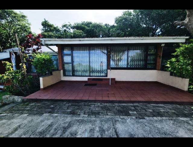 2 BEDROOM TOWNHOUSE FOR SALE IN SHELLY BEACH